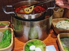 -独食火锅·半米屋台(直营总店)