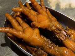 弄堂里的卤鸡爪-弄堂里(西溪龙湖天街店)