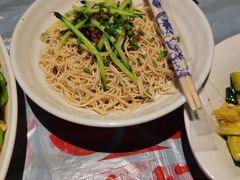 -肥肥虾庄·金牌油焖大虾(杨园滨江时代walk店)