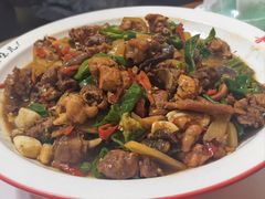 -鲁南仔·滕州炒鸡(经三路店)
