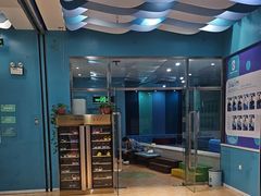 -Swim斯卫姆国际儿童游泳中心(红博中央公园店)