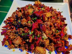 -粉墨特色菜·烧烤音乐酒馆