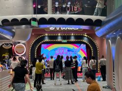 -奈尔宝家庭中心·亲子餐厅(鄞州万达店)