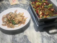 -梁家大院•农家菜(昆山会展中心店)