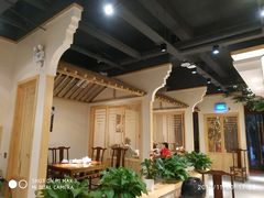 大堂-房县土本味土鸡汤特色餐厅(沌口店)