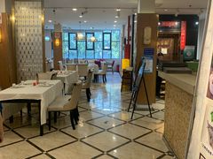 -老人和饭店(打浦路店)