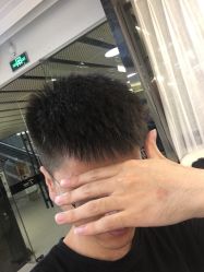 -AYO SALON