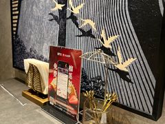 -铭牛烧肉·和牛海鲜自助(高新月牙湖店)