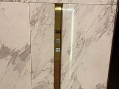 -大连星海皇冠假日酒店