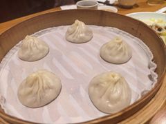 -乐忻皇朝(上海中心大厦店)