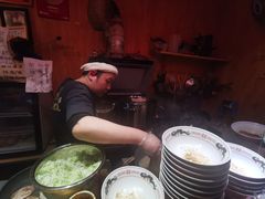 -老龙亭拉面店