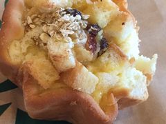 -星巴克臻选(盐城金鹰聚龙湖店)