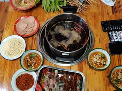 -三番火辣串串香(总店)
