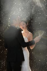 -至臻微拉婚纱摄影