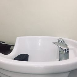 -BM SALON