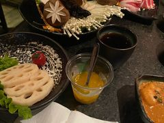 -湊湊火锅·茶憩(新中关购物中心店)
