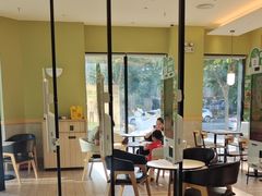 -德克士(绿地店)