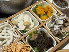 -煲王粤菜餐厅(中侨中心店)