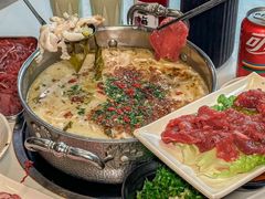 -德林酸菜鱼火锅(南丹店)