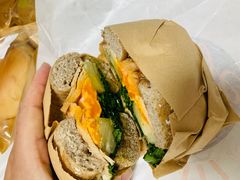 -Catch Bagel(芳草地店)