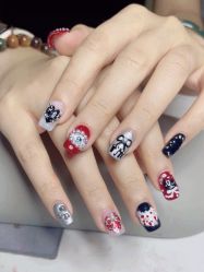 -丽心自助美甲美睫