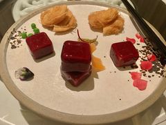 红酒鹅肝葱油饼-广州富力丽思卡尔顿酒店·丽轩·粤菜