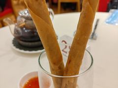 手抓芋丝脆春卷-凤凰楼酒家·粤宴点心(华强北店)