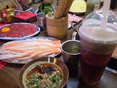 -萍姐火锅·公路夜市(武汉首店)