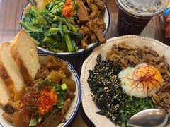 -CowCow其其·牛杂咖啡公司(六运店)
