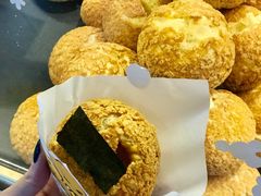 肉松咸蛋黄流心-西树泡芙(正佳店)