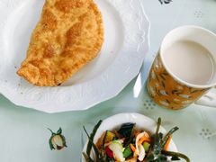 -敖特尔布里亚特美食坊(世纪花苑店)