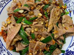 -标记美食新鲜猪杂(兴南大道店)