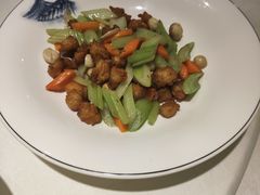 -沪华海鲜大酒楼(南汇店)