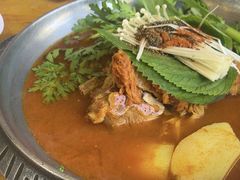 -喇喇排骨火锅·传统韩式脊骨汤(望京西园总店)