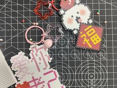 -郑在DIY·潮玩银饰绘画手作(中央大道旗舰店)