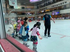 -冠军冰场CHAMPION RINK(凯德广场店)