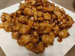 -金牌餐厅·天津菜·八珍豆腐·老爆三(瓷房子店)
