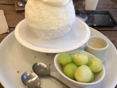 蜜瓜雪冰-Cheevit Cheeva(Sirimangkalajarn)