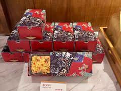 -白天鹅宾馆·美食屋