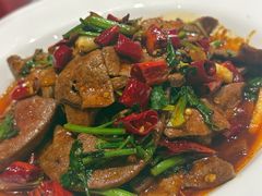 -三湘四水正宗湘菜(君峰路店)