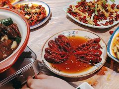 -霄汉牛三鲜湖北砂锅菜(万松园2店)