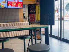 -麦当劳(番禺陈头岗越秀星瀚分店)