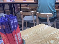 -魔都三兄弟酸辣粉·蘸卤炸串(虹桥万科店)