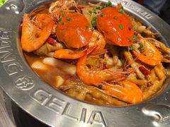 -胖哥俩肉蟹煲(华贸店)