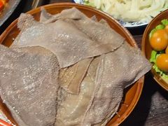 -渝嘴小老弟老火锅(华新村店)