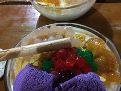 -Jonah's Fruit Shake & Snack Bar