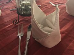 -Mai Mai Restaurant