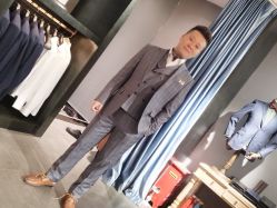 -艾米丽婚纱礼服