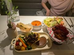 -春树下·树屋花房西餐厅(罍街AS1980店)