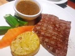 -斗牛士牛排餐厅(嘉里汇店)